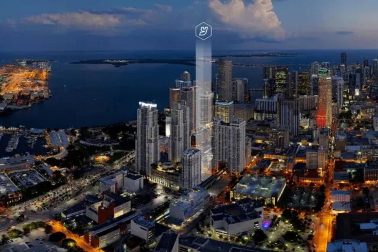 Modern 1 Bed Condo Across From Bayside In Downtown Miami Bagian luar foto